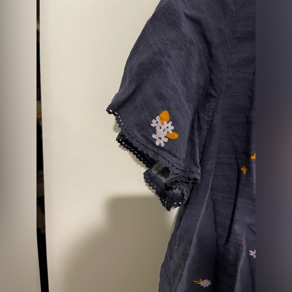 Women’s floral blouse - Picture 6 of 7